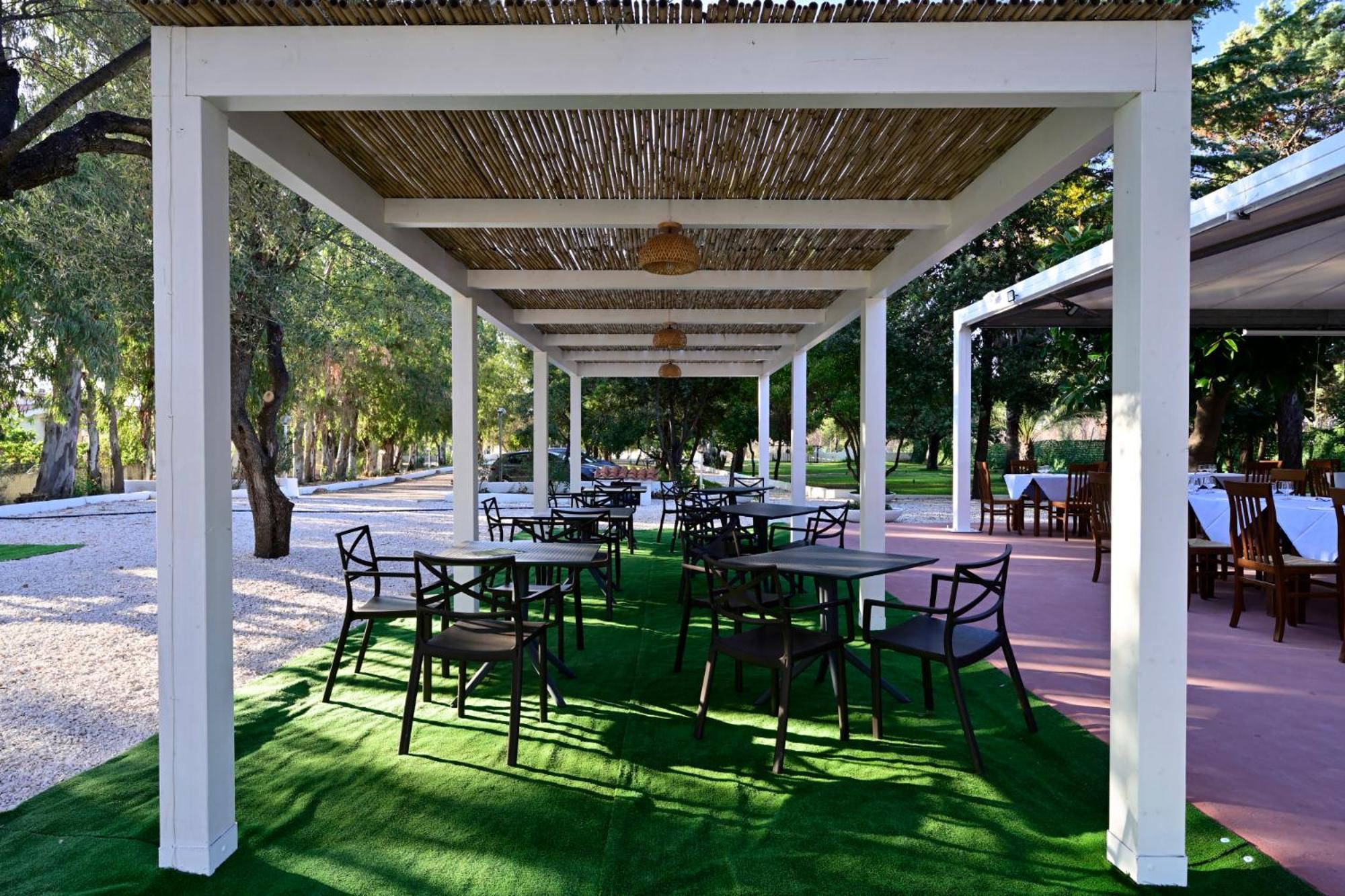 Villa Valentina Park Posada  Ngoại thất bức ảnh